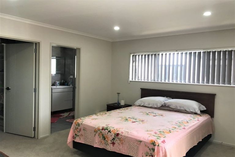 Photo of property in 77a Puhinui Road, Papatoetoe, Auckland, 2104