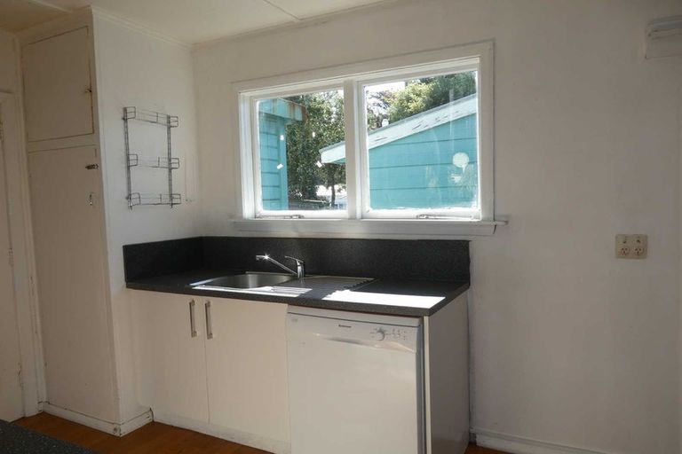 Photo of property in 22 Balgay Street, Upper Riccarton, Christchurch, 8041