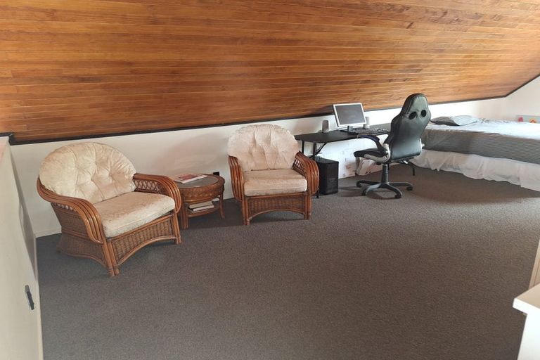 Photo of property in 78 Waitarere Rise Avenue, Waitarere, Levin, 5510