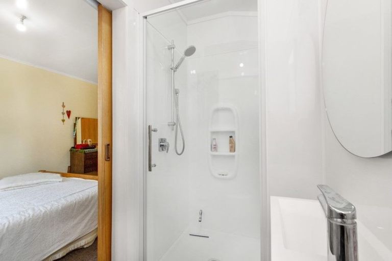 Photo of property in 24 Norrie Avenue, Raglan, 3225