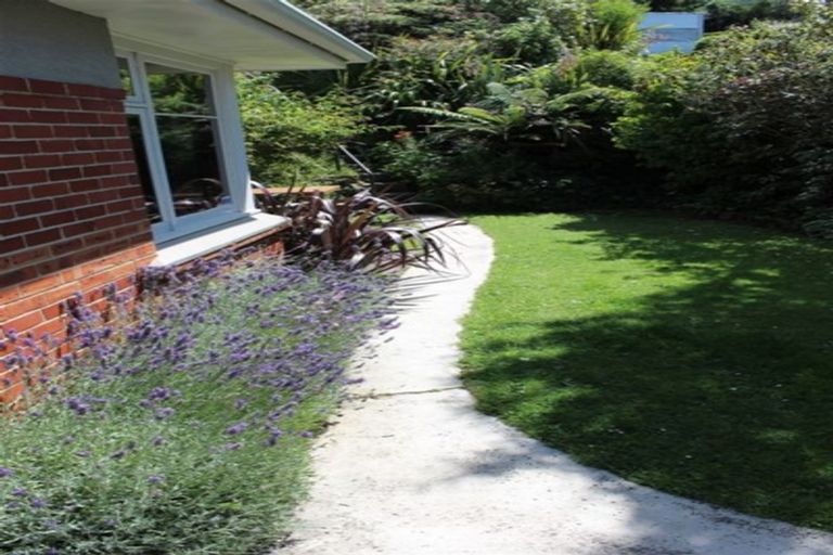 Photo of property in 20 Seaview Terrace, Kew, Dunedin, 9012