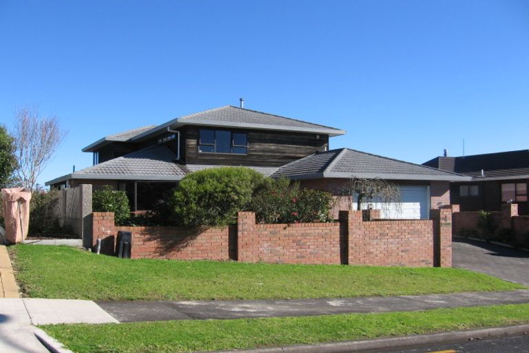 Photo of property in 4 Ilex Place, Totara Heights, Auckland, 2105