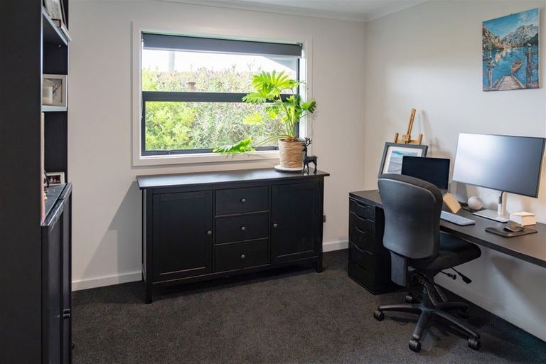 Photo of property in 5 Redhaven Rise, Netherby, Ashburton, 7700