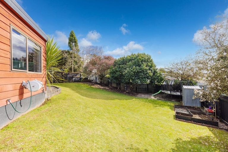 Photo of property in 18 Bartholomew Drive, Nawton, Hamilton, 3200