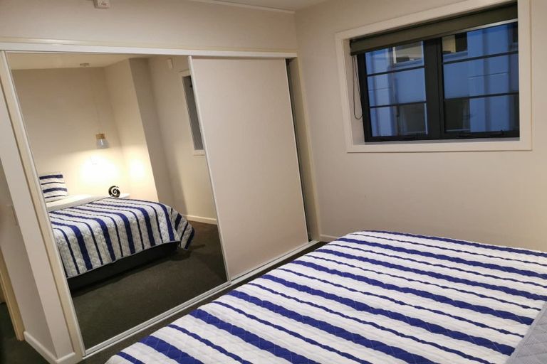 Photo of property in Westhaven Apartments, 13/127 Molesworth Street, Thorndon, Wellington, 6011