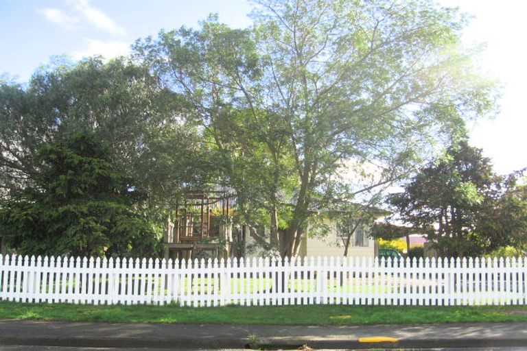 Photo of property in 14 Montrose Street, Flaxmere, Hastings, 4120