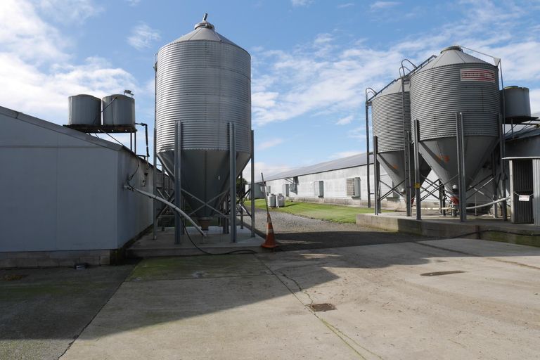 Photo of property in 28 Union Road, Howick, Auckland, 2014