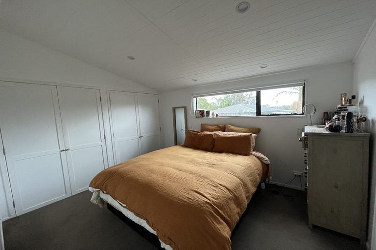 Photo of property in 77 Vipond Road, Stanmore Bay, Whangaparaoa, 0932