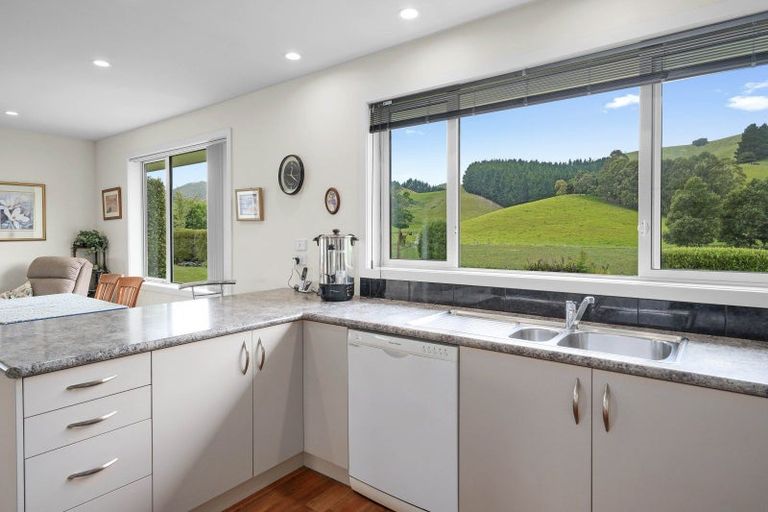 Photo of property in 66 Deer Park Road, Cheviot, 7310