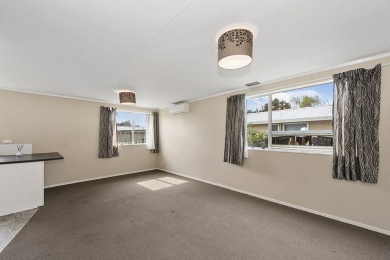 Photo of property in 3 Harold Lane, Dinsdale, Hamilton, 3204