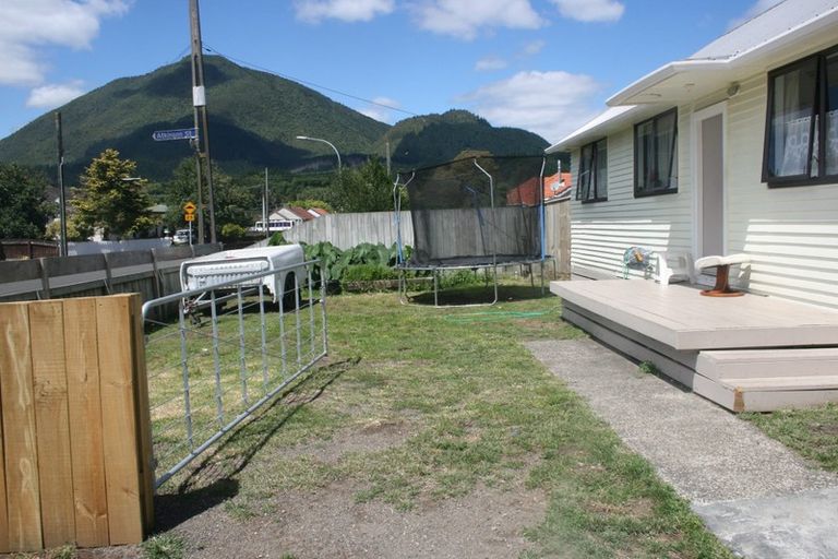 Photo of property in 15 Vogel Street, Kawerau, 3127