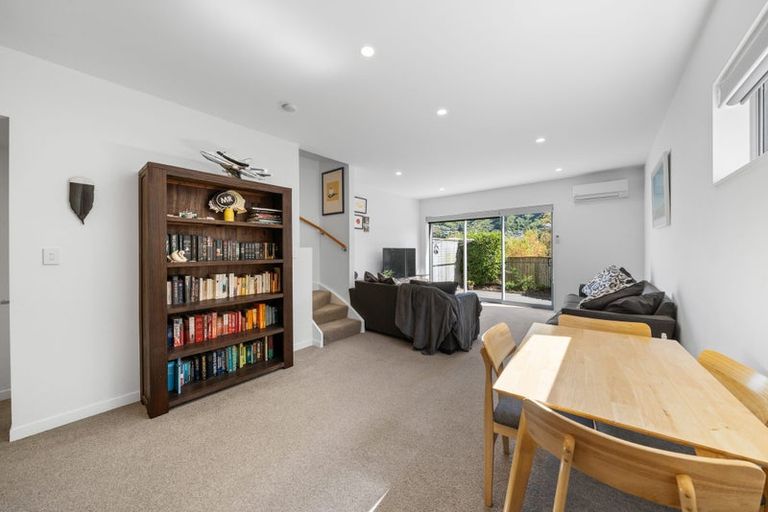 Photo of property in 5/7 Handyside Street, Tawa, Wellington, 5028