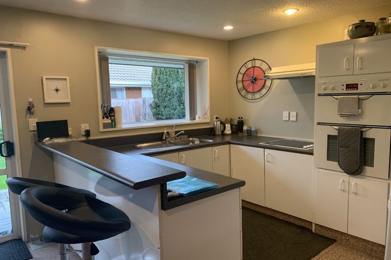 Photo of property in 3/61 Tyrone Street, Belfast, Christchurch, 8051