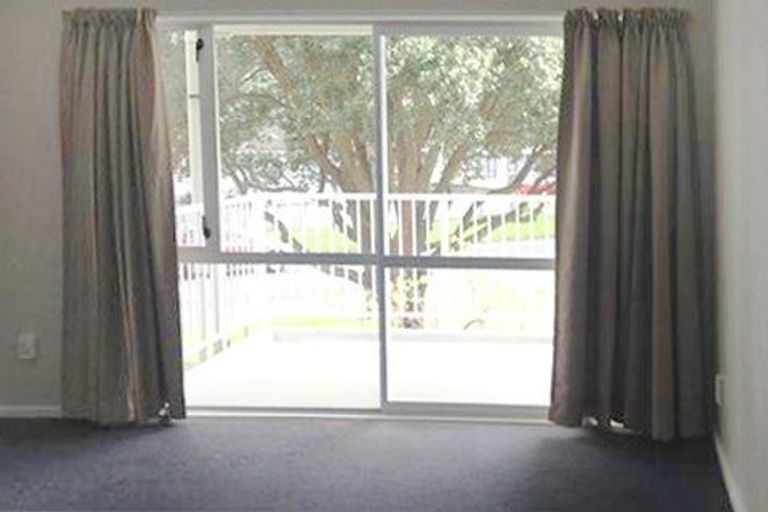 Photo of property in 95 Farmer Crescent, Taita, Lower Hutt, 5011