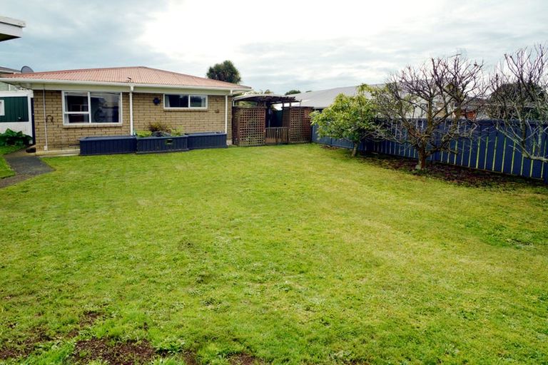Photo of property in 6 Turner Place, Pukekohe, 2120
