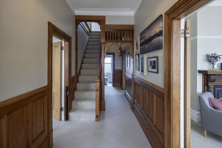 Photo of property in 18 Kilgour Street, Roslyn, Dunedin, 9010