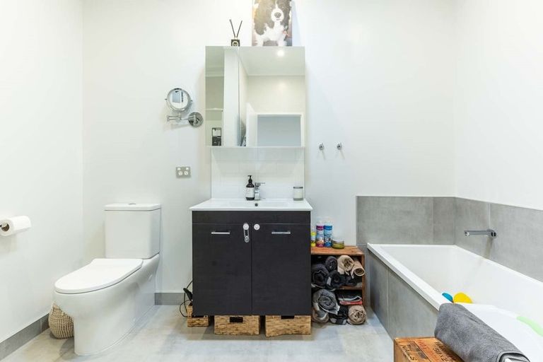 Photo of property in 3 William Stratton Lane, Hobsonville, Auckland, 0616