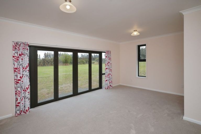 Photo of property in 59 Robertsons Road, Balcairn, Rangiora, 7477