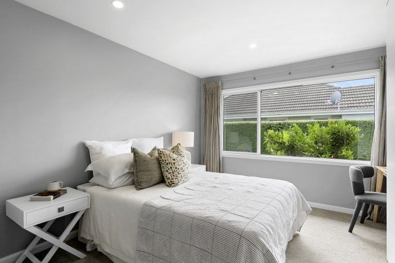 Photo of property in 57 Charlcott Street, Burnside, Christchurch, 8053