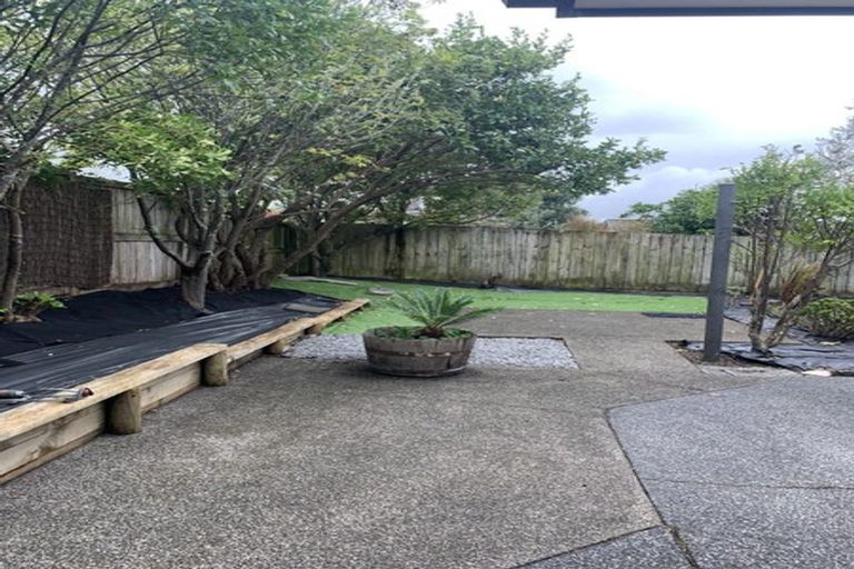 Photo of property in 105 Te Wharau Drive, Greenhithe, Auckland, 0632