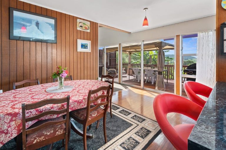 Photo of property in 65 Gorge Road, Maungaturoto, 0520