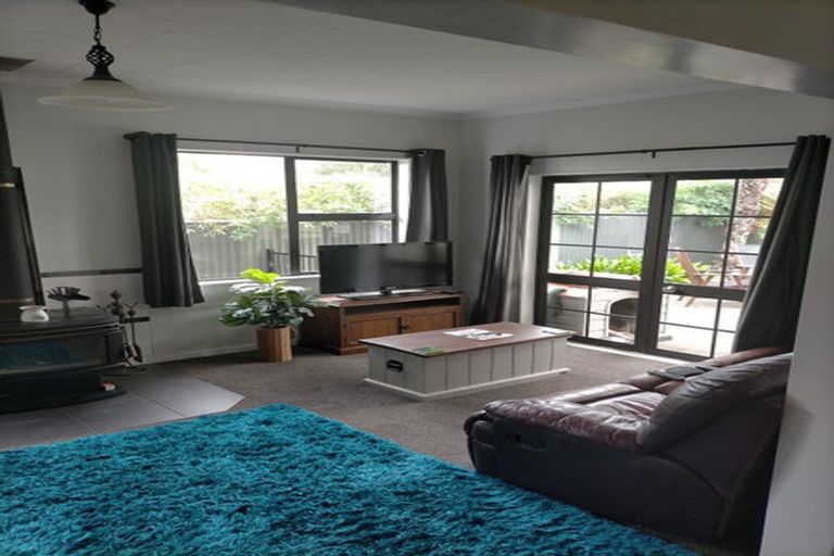 Photo of property in 6 Parkes Avenue, Saint Johns Hill, Whanganui, 4501