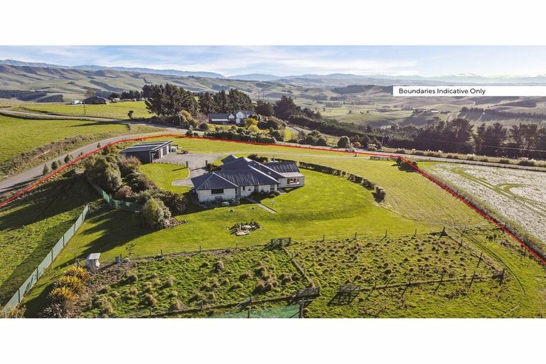 Photo of property in 1153 Rolling Ridges Road, Levels Valley, Timaru, 7975