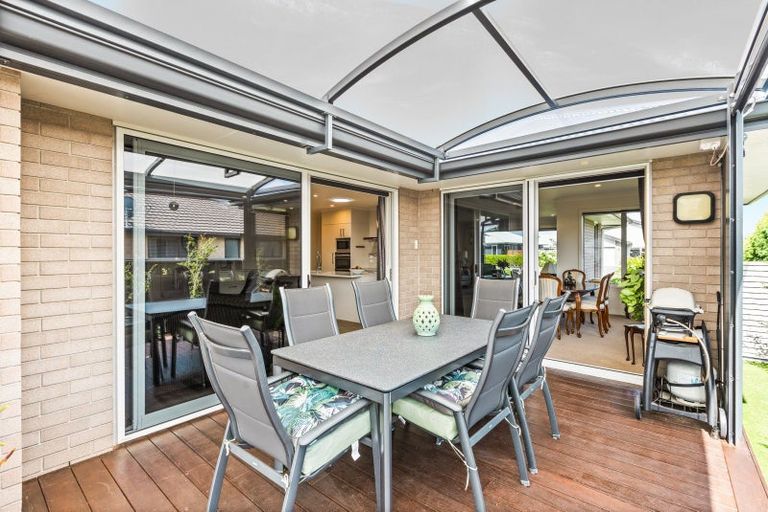 Photo of property in 23 Percy Berry Place, Havelock North, 4130