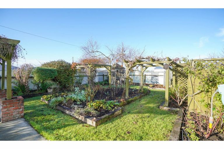Photo of property in 129 Bainfield Road, Waikiwi, Invercargill, 9810