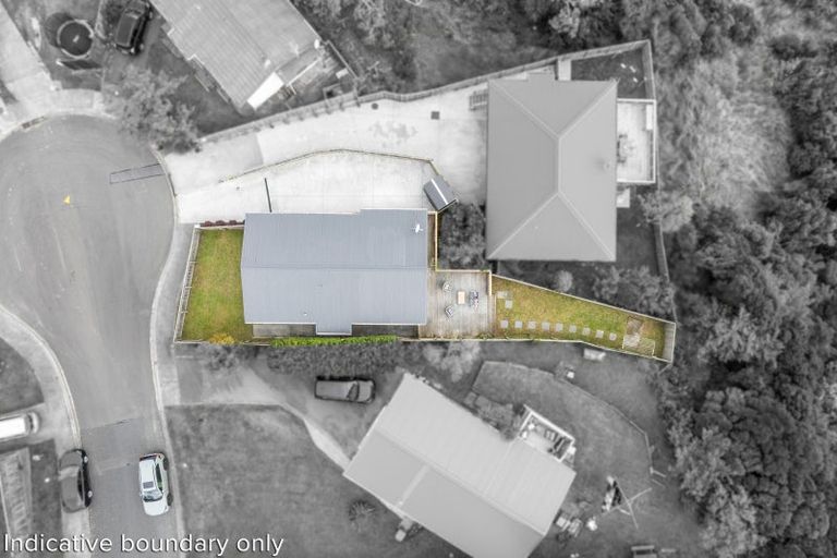 Photo of property in 10a Gaff Place, Whitby, Porirua, 5024