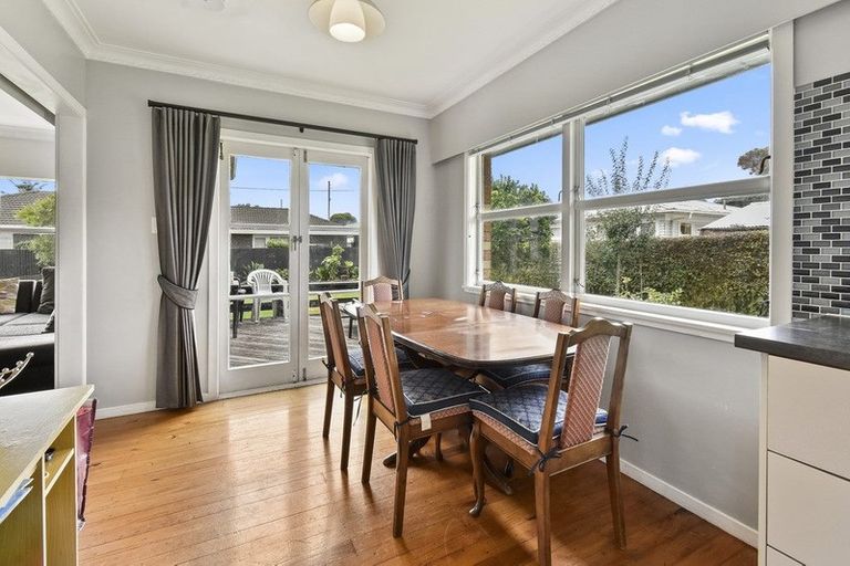Photo of property in 94 Beach Road, Pahurehure, Papakura, 2113