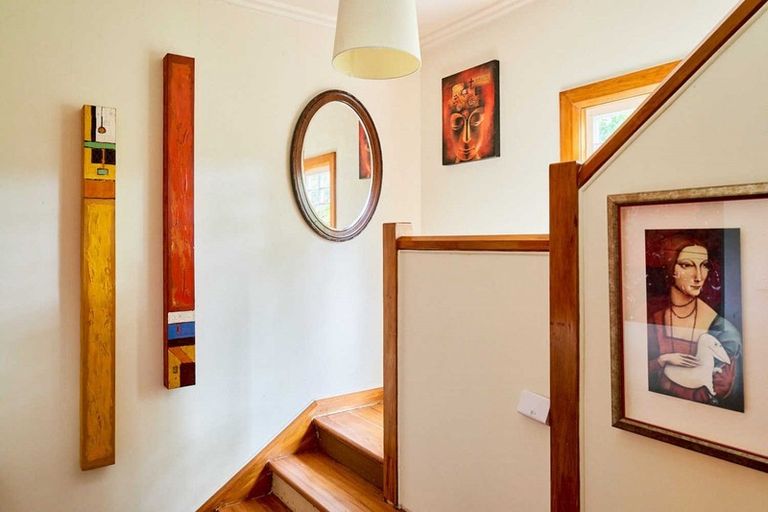 Photo of property in 339 Muritai Road, Eastbourne, Lower Hutt, 5013