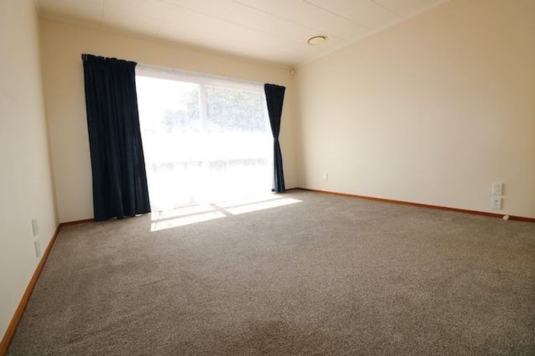 Photo of property in 122a Puhinui Road, Papatoetoe, Auckland, 2104