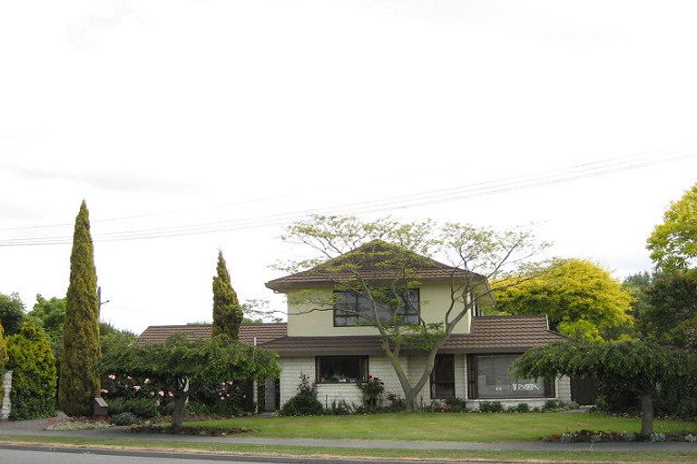 Photo of property in 530 Mairehau Road, Parklands, Christchurch, 8083