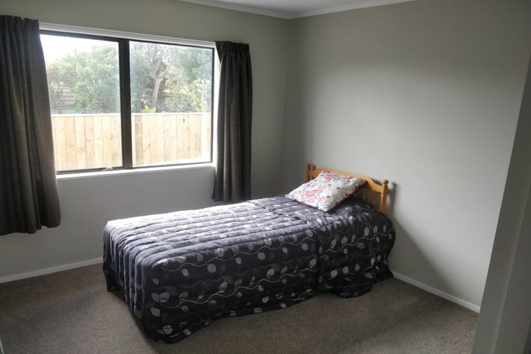 Photo of property in 25 Kahukura Avenue, Waitarere Beach, Levin, 5510