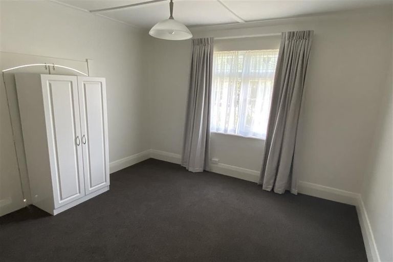 Photo of property in 43 Astley Avenue, New Lynn, Auckland, 0600