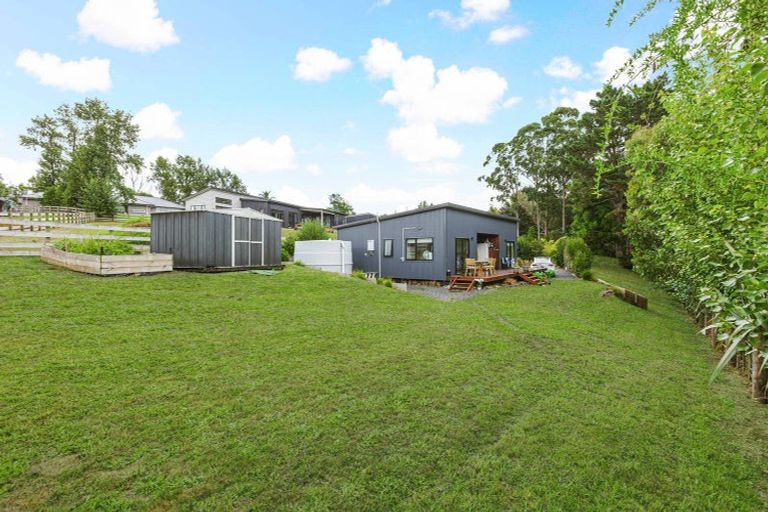 Photo of property in 6 Robins Way, Pokeno, 2471