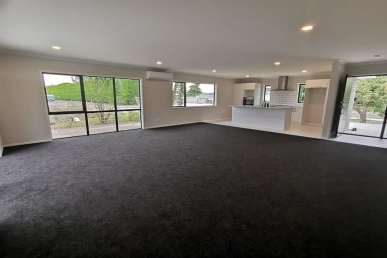 Photo of property in 572 Lyndhurst Road, Frimley, Hastings, 4120