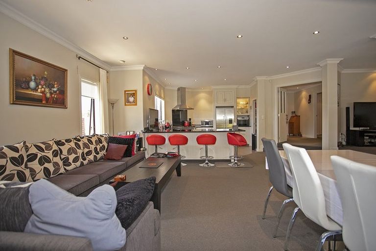 Photo of property in 5 Pompano Key, Papamoa Beach, Papamoa, 3118