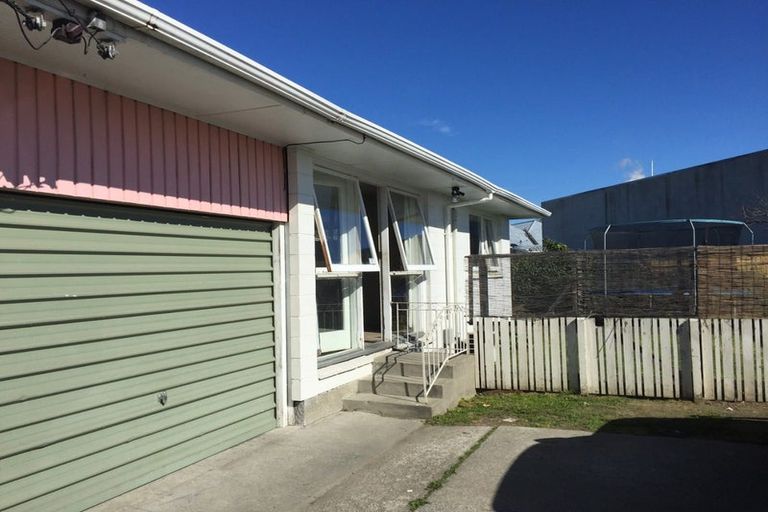 Photo of property in 6a Tanner Street, Woolston, Christchurch, 8023