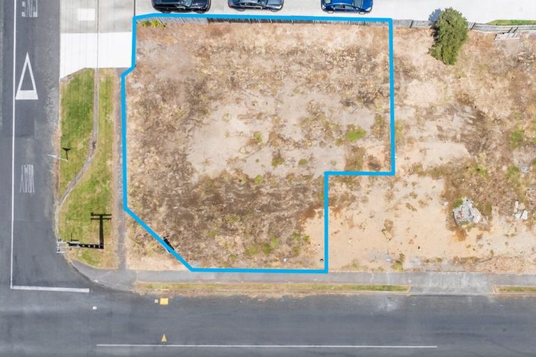 Photo of property in 18 Mahoe Street, Inglewood, 4330