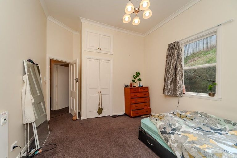 Photo of property in 1/126 The Parade, Island Bay, Wellington, 6023