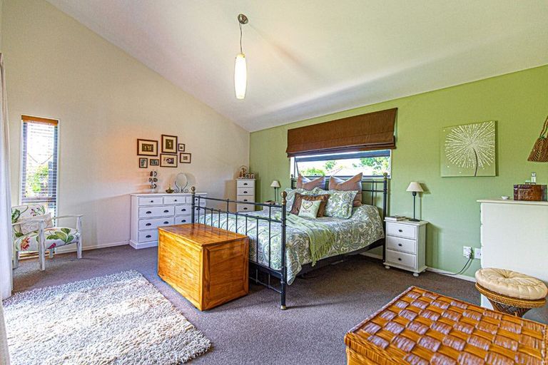 Photo of property in 65 Chestnut Lane, Pirongia, 3802