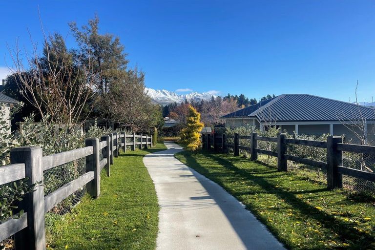 Photo of property in 7 Greenwood Lane, Wanaka, 9305