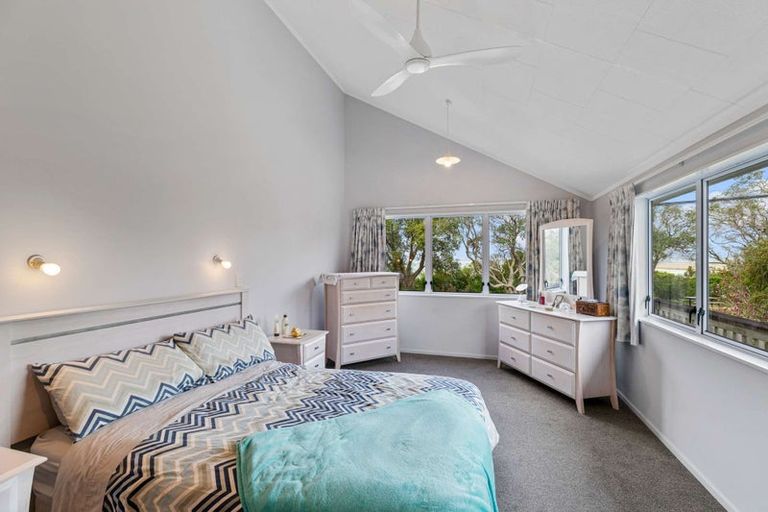 Photo of property in 94 Church Street, Onerahi, Whangarei, 0110