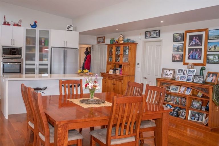 Photo of property in 27 Flame Tree Lane, Taipa, 0420