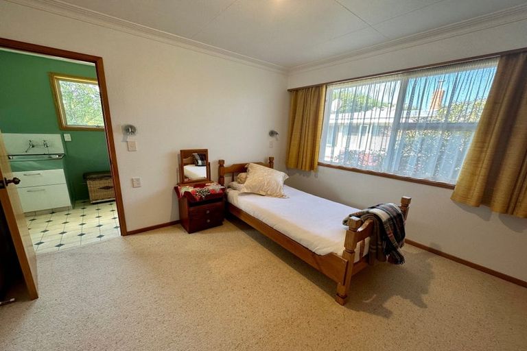 Photo of property in 10 Cherry Lane, Balclutha, 9272