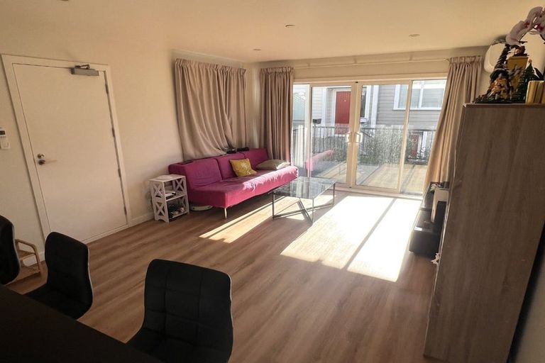 Photo of property in 6/239 Adelaide Road, Newtown, Wellington, 6021