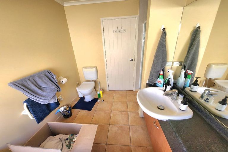 Photo of property in 14 Aviara Court, Northpark, Auckland, 2013