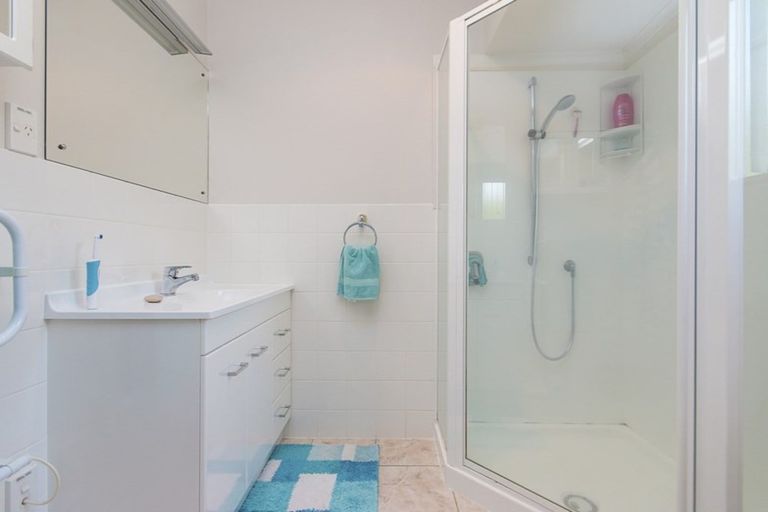 Photo of property in 13 Tom Keven Way, Pukekohe, 2120